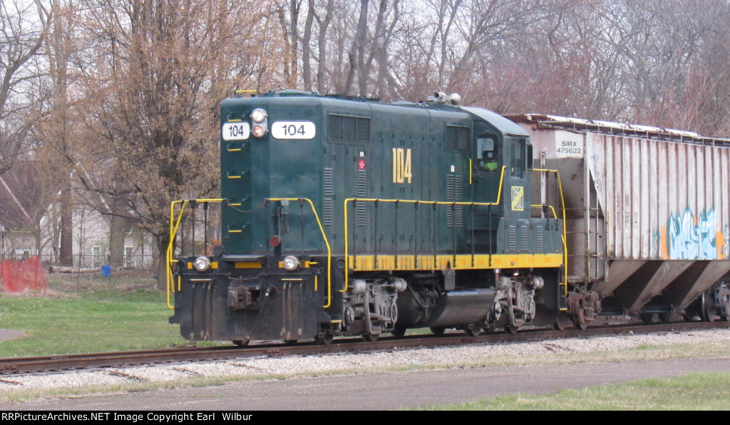 Ohio South Central Railroad (OSCR) 104